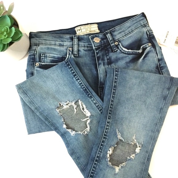 Free People Denim - Free People High Rise Skinny Busted Knee Jeans